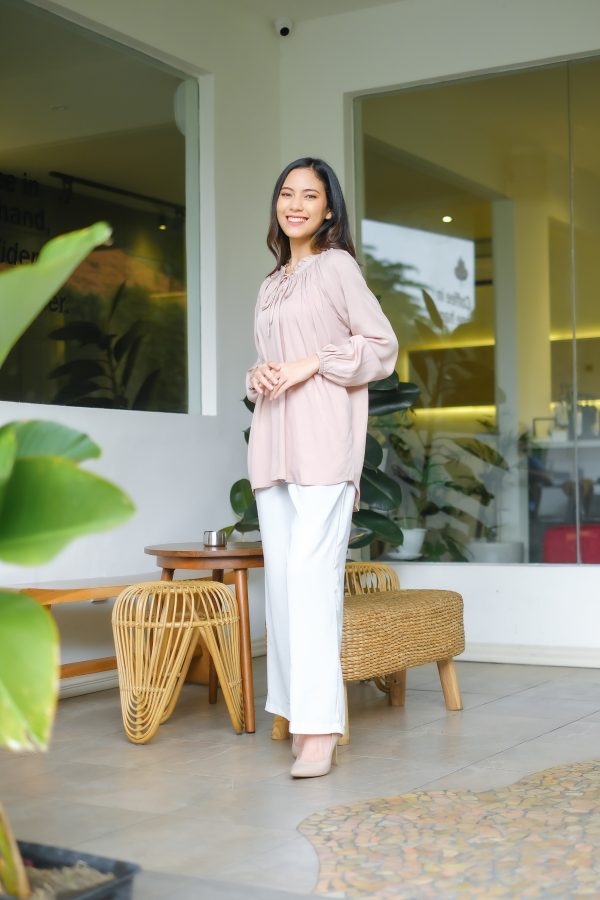 FRILL TRIM TIE BLOUSE Hijafera - Image 4