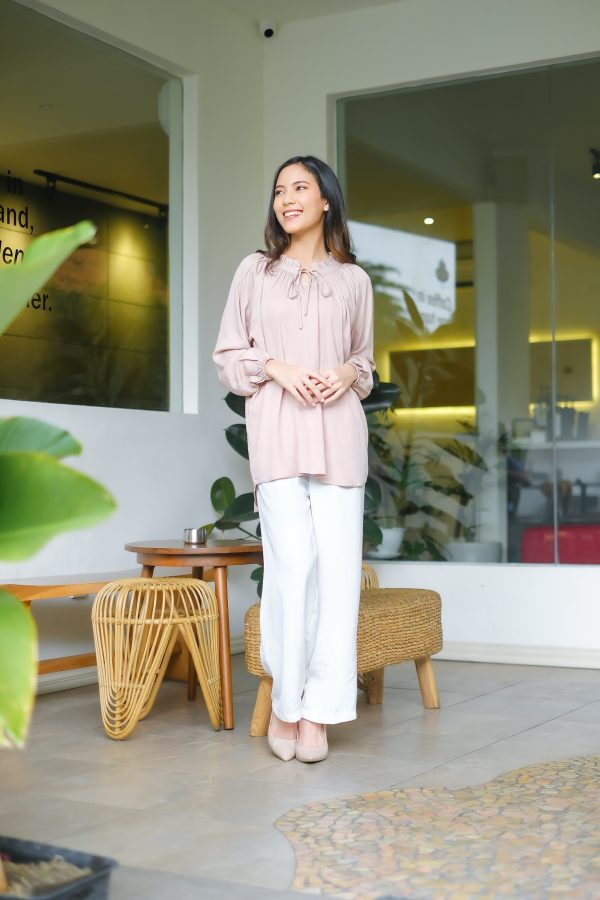 FRILL TRIM TIE BLOUSE Hijafera - Image 3